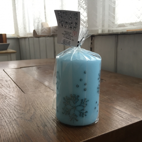 Adventné sviece snehová vločka valec modrý 7x10cm