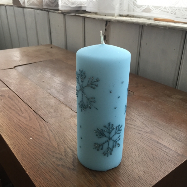 Adventné sviece snehová vločka valec modrý 7x18cm