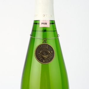 Amulet znamenia Rak (23.6 - 22.7) na fľašu vína