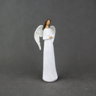 Anjel držiaci holubicu 23cm