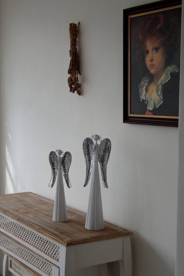 Anjel kovový s flautou LED