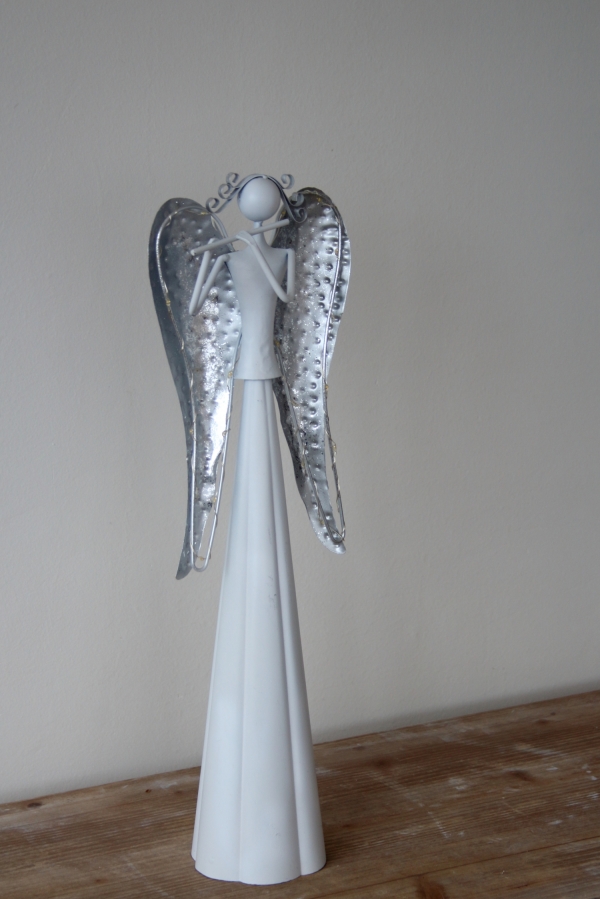 Anjel kovový s flautou LED