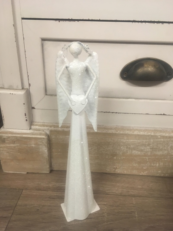 Anjel kovový so srdcom biely trblietavý 25cm