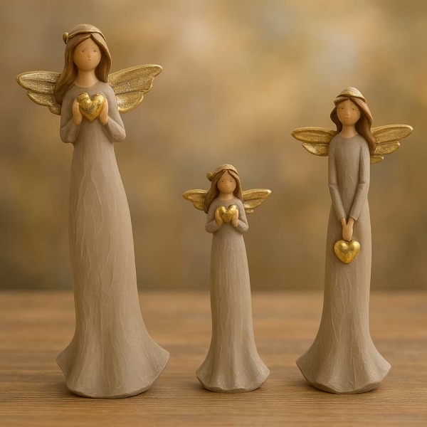 Anjel nádeje srdca 25 cm