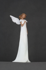 Anjel s rukou na srdci 25cm