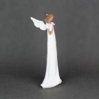 Anjel s rukou na srdci 25cm