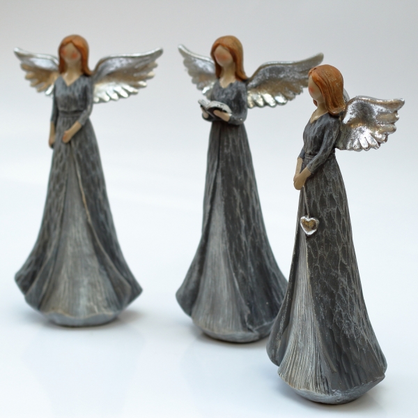 Anjel s šedými šaty XXL Láska