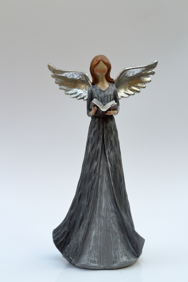 Anjel s šedými šaty XXL Múdrosť