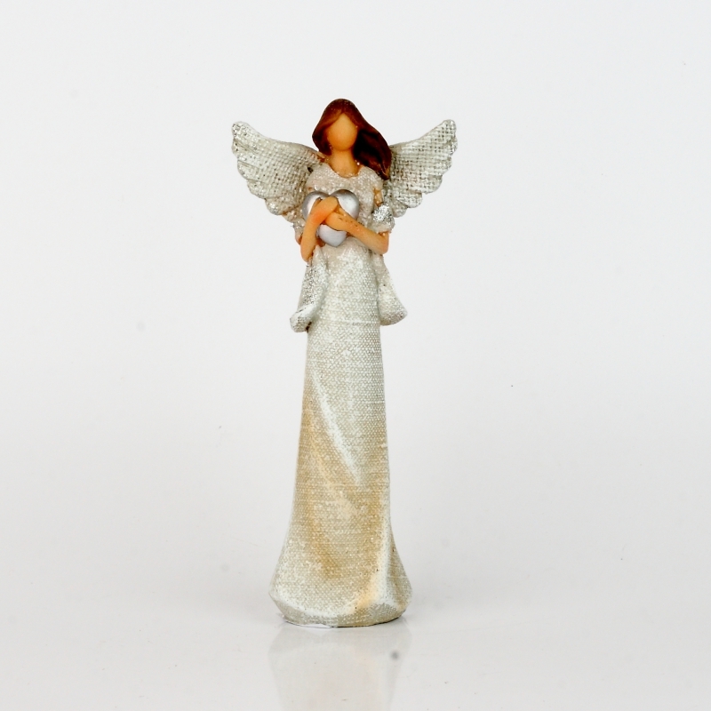 Anjel sa srdcom v dlaniach 18cm