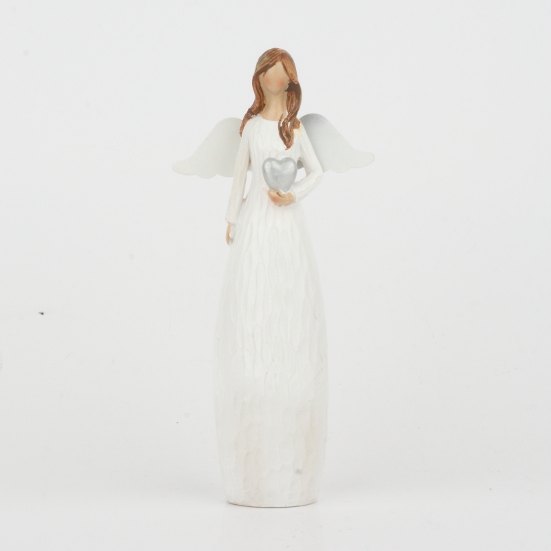 Anjel so strieborným srdcom na dlani 16cm