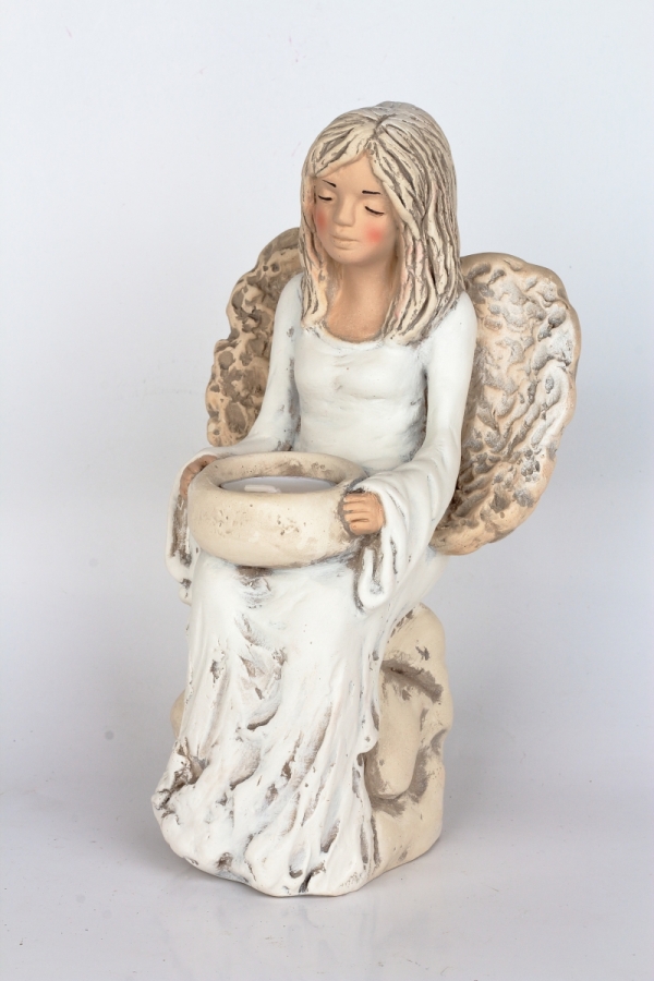 Anjel víla sediaci na kameni svietnik 26cm