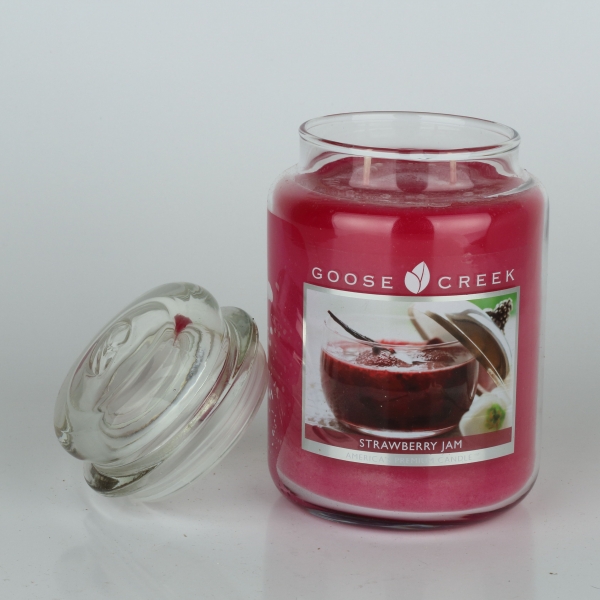 Aromatická sviečka v skle jahodová marmeláda Goose Creek 680g