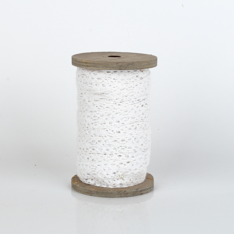 Babičkina čipka na špulke 1,5m