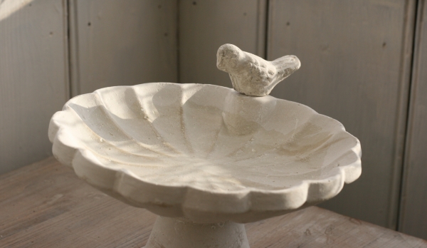 Betónové fontánka napájadlo pre vtáky 20cm