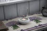 Betónový záhradný svietnik s motívom ruží 15cm