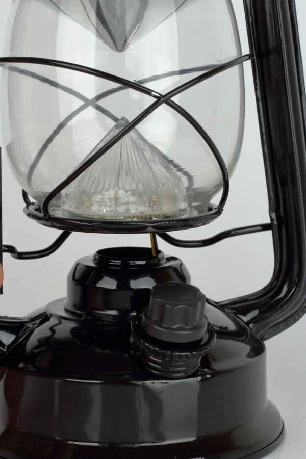 Bezpečná petrolejka čierna 24,1cm