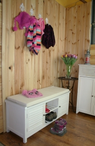 Botník so sedákom 102x36x41cm