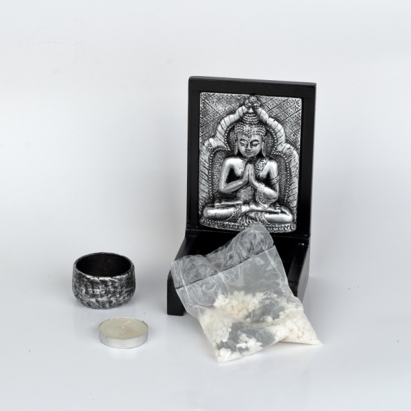 Budhovho záhradka s čajovou sviečkou 15cm