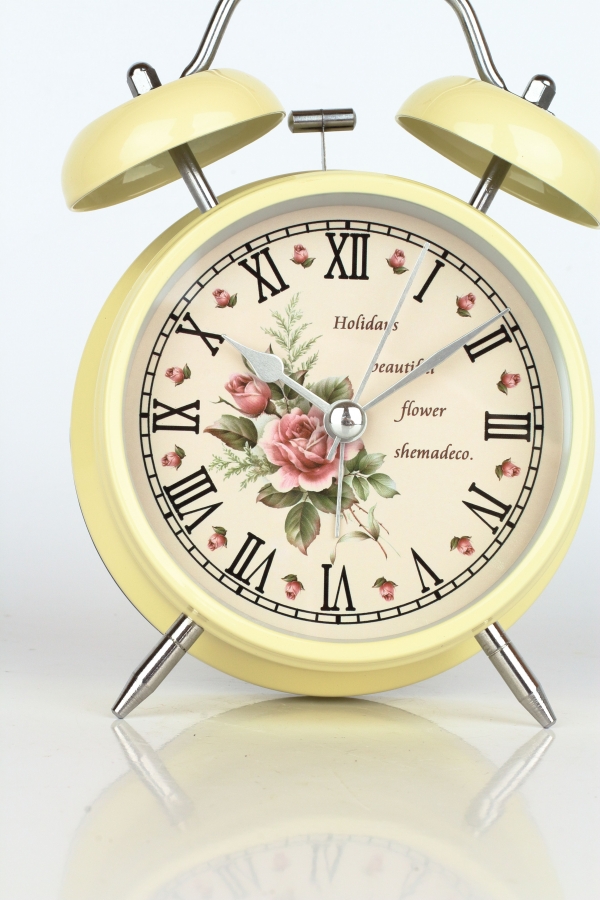 Budík ruže krémový 12x15cm