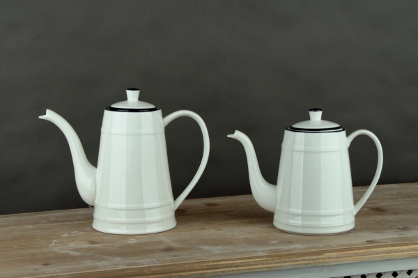 Čajová kanvica porcelánová biela 1l