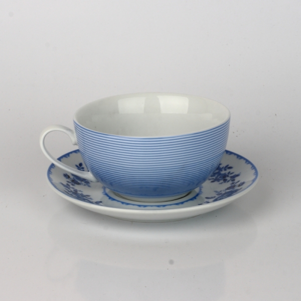 Čajový set kanvička a hrnček modré kvety / pruh