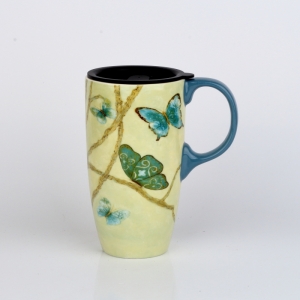 Cestovný hrnček s viečkom Motýle 500ml