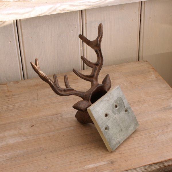 Chalupárska dekorácie na stenu jeleň 20x23cm