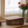 Chlebník s drevenou doskou Bread hnedý 21x38x12cm