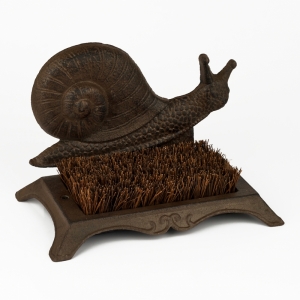 Čistič na topánky so slimákom 26x18x16cm