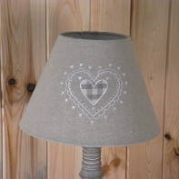 Cylinder na lampu motív srdce - výška 15cm