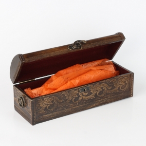 Darčeková drevená truhla 33x13x12cm