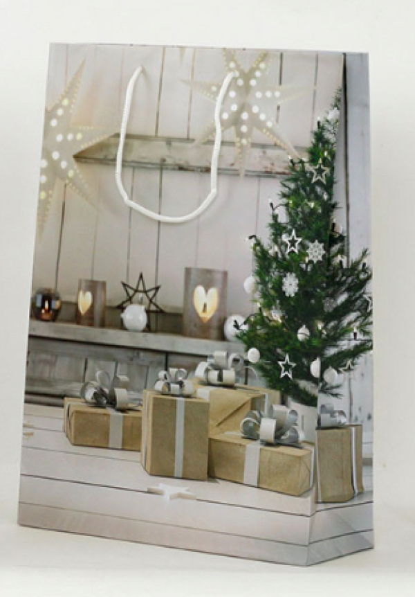 Darčeková vianočná taška zasnežený strom 33x9,6x41cm