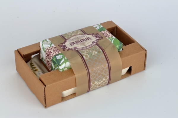 Darčekové balenie mydelnička s mydlom konvalinka Purpur 190g