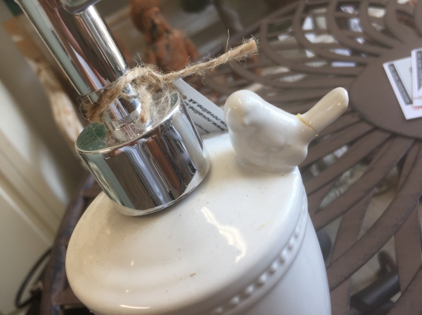 Dávkovač na mýdlo - vyřazeno