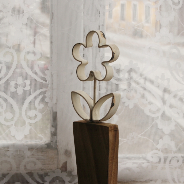 Dekorácie do kvetináča kvetina biela 33cm