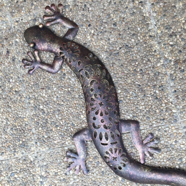 Dekorácia do pergoly jašterica 70,5x26cm