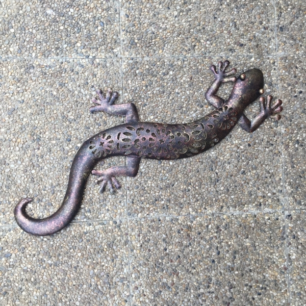 Dekorácia do pergoly jašterica 70,5x26cm