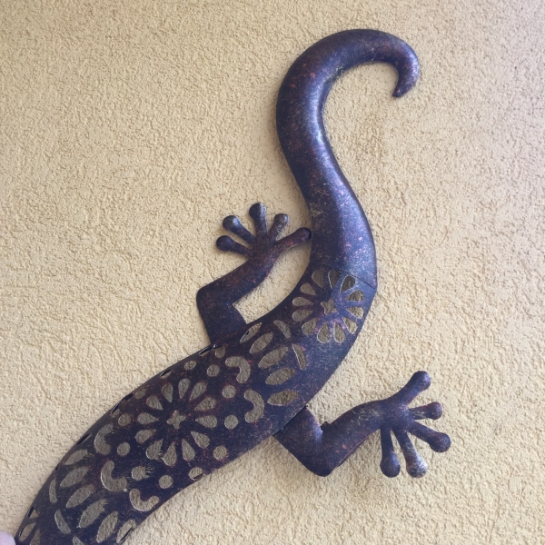 Dekorácia do pergoly jašterica 70,5x26cm