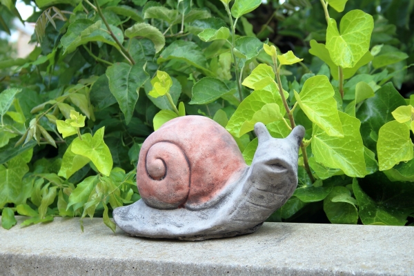 Dekorácia do záhrady šnek 1,5kg