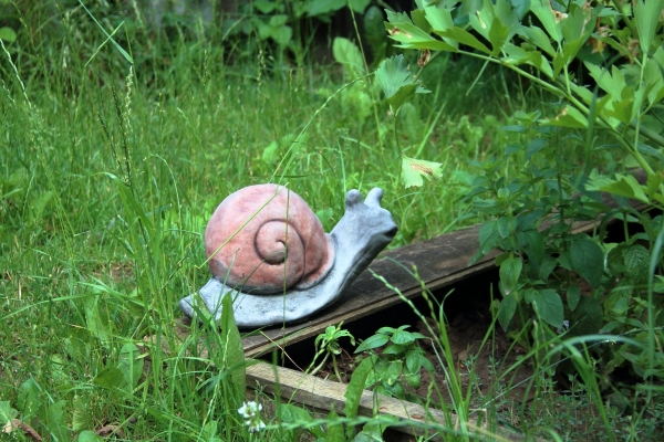 Dekorácia do záhrady šnek 1,5kg