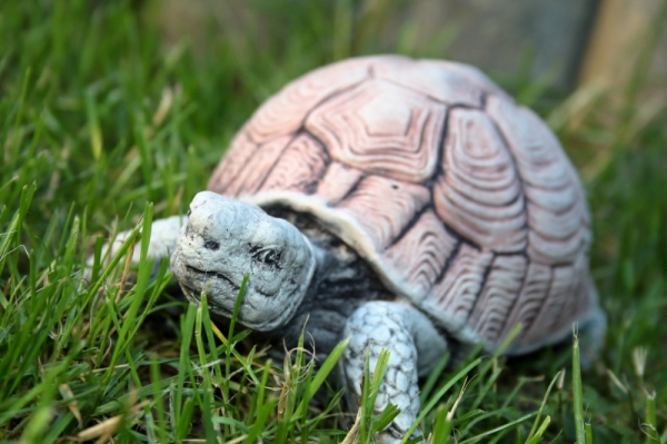 Dekorácia do záhrady korytnačka 11,5x18,5x8cm