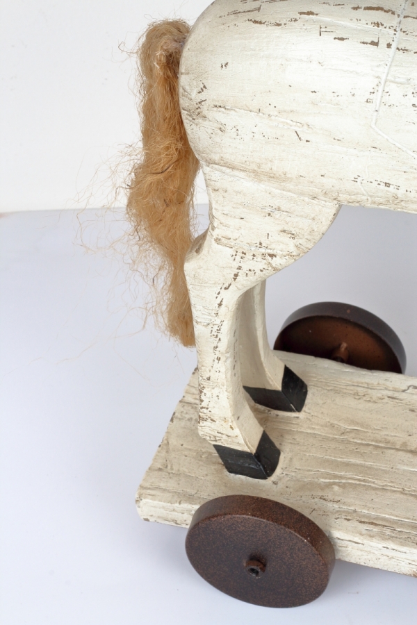 Dekorácie koník na kolieskach 50cm