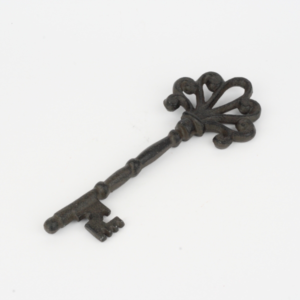 Dekorácie liatinový kľúč na stenu 20,5cm