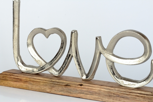 Dekorácia LOVE drevená 33x18cm