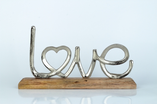 Dekorácia LOVE drevená 33x18cm
