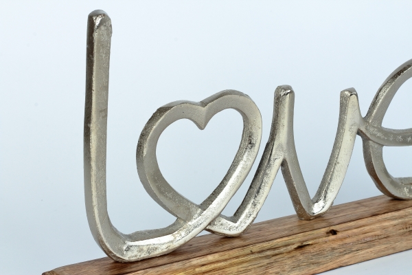 Dekorácia LOVE drevená 33x18cm