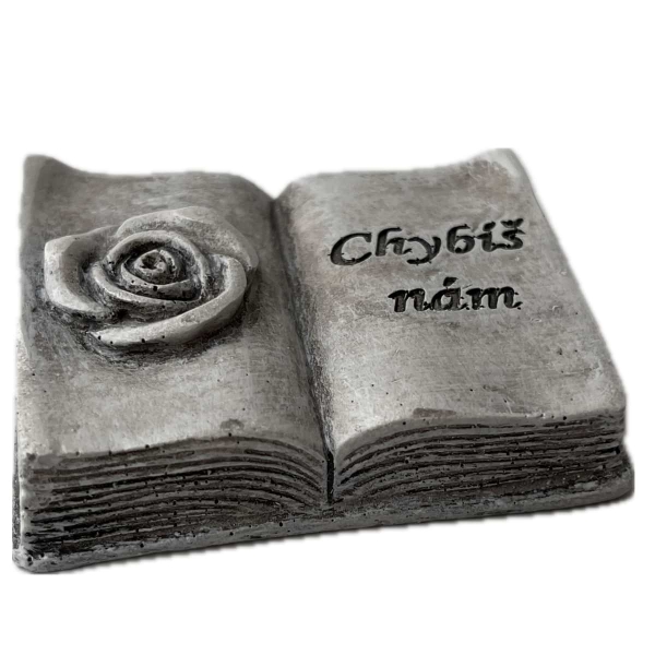 Dekorácia na hrob – otvorená kniha s ružou a nápisom Chybíš nám