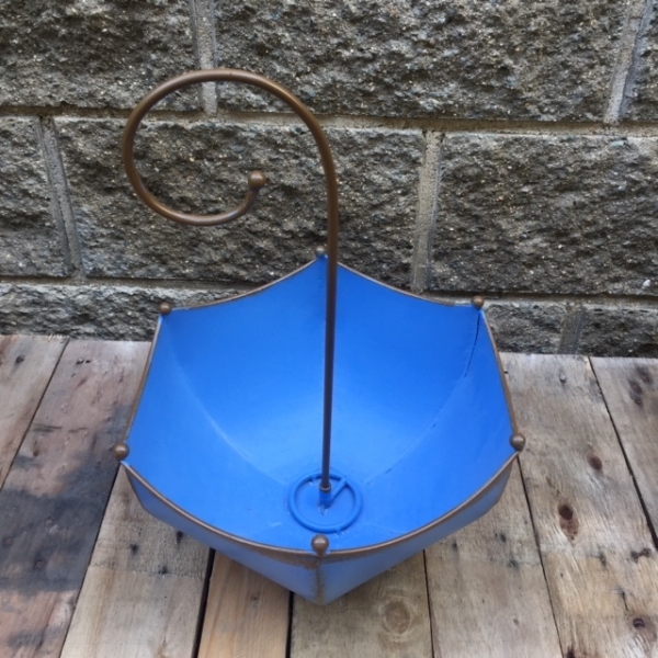 Dekorácia na stôl dáždnik modrý 38cm