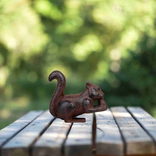 Dekorácia na záhradu - veverička 11,7x5,4x11cm