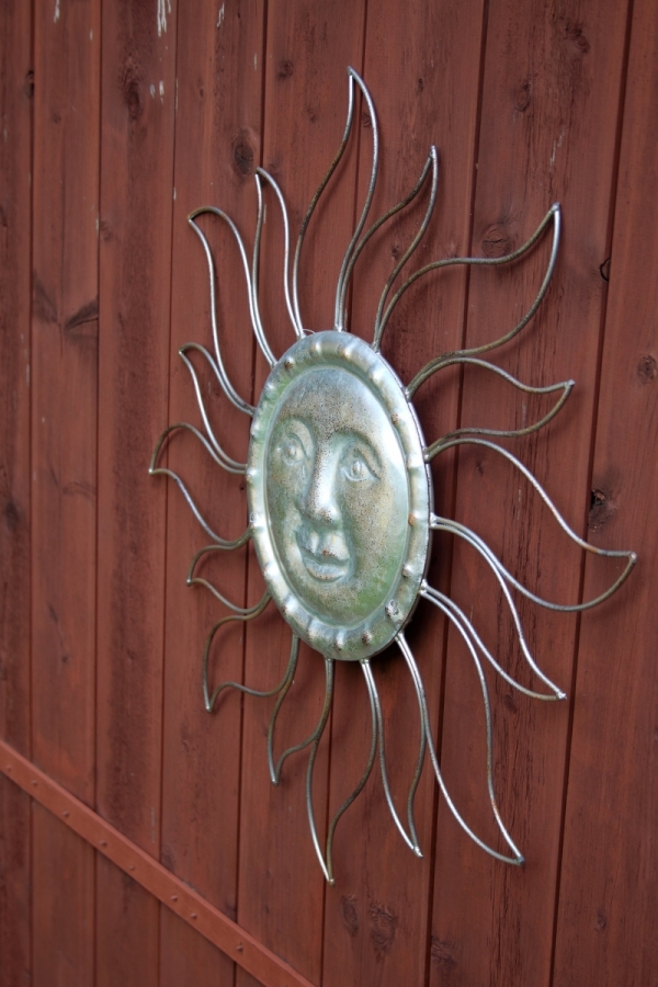 Dekorácia na stenu kovové slnko 51cm